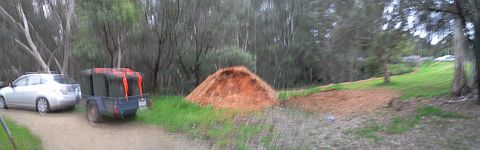 trailer with mulch